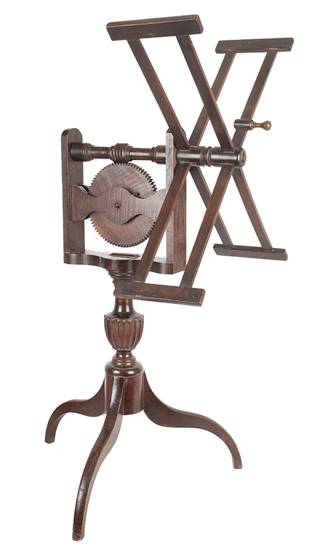 Yarn Winder, Period Hepplewhite, Art & Utility Combined, Original Surface, Carved,
Probably Massachusetts, circa 1800, entire view